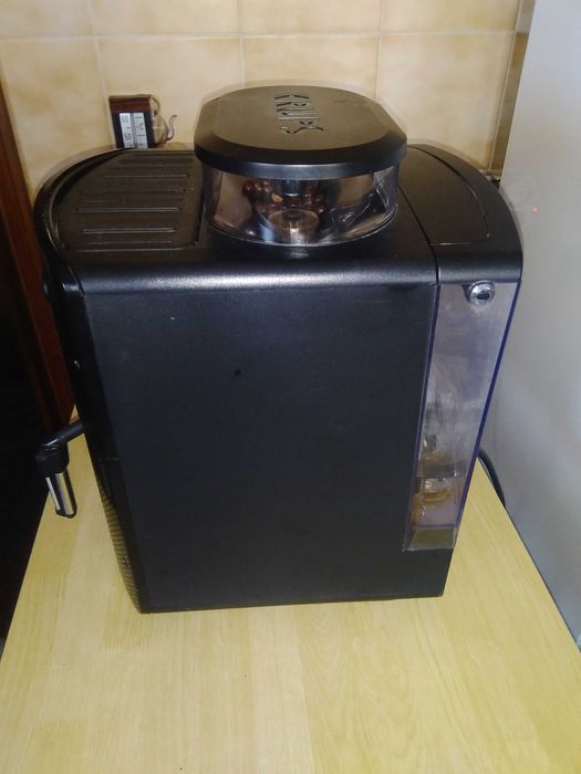Máquina café Krups automática