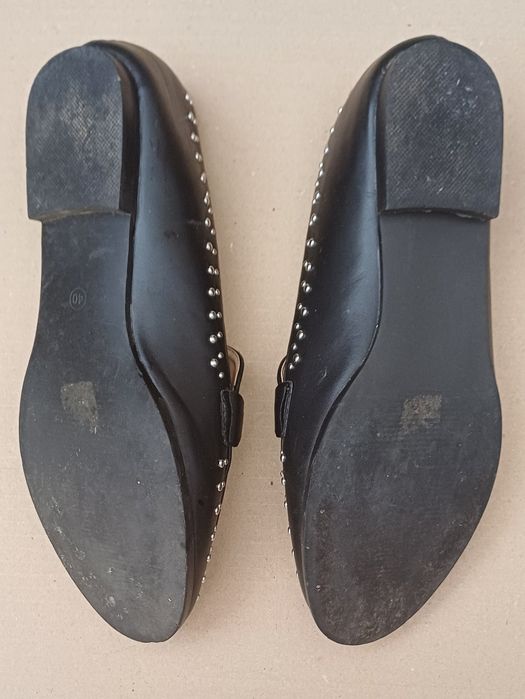 Czarne mokasyny z ćwiekami r. 40 płaski obcas wys. 0,5 cm Seastar blue