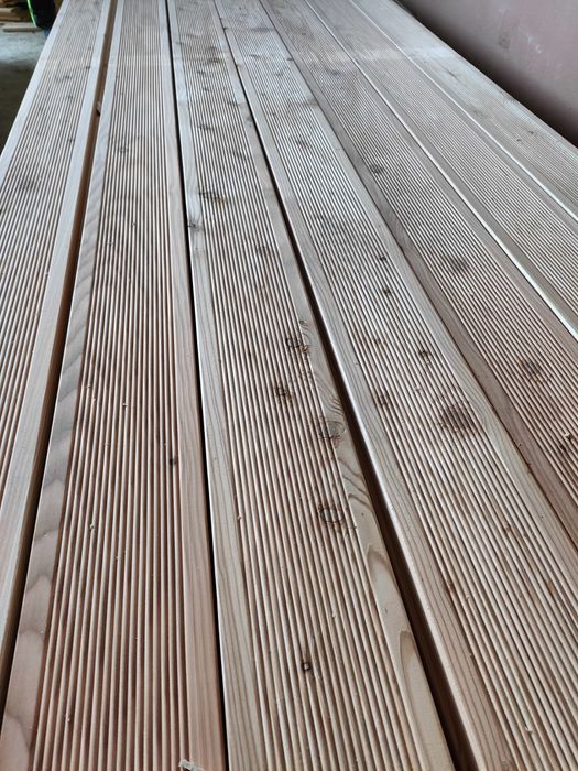 Deska tarasowa ryflowana, gładka  Modrzew Europejski KL.BC BRUTTO!