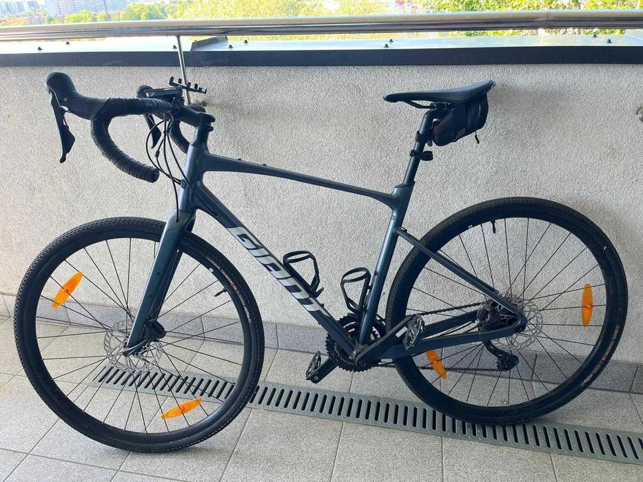 Giant Revolt 0 2024 M/L