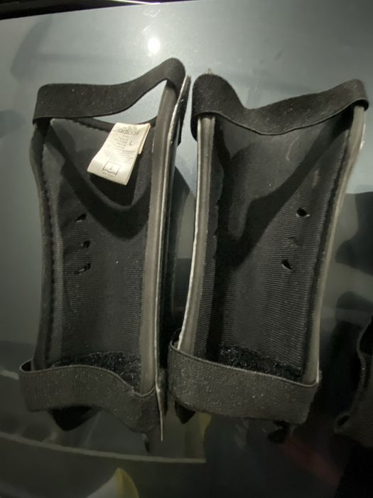 Caneleiras Futebol Adidas