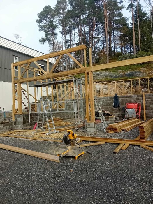 Tarasy, konstrukcje dachowe, prace ciesielskie