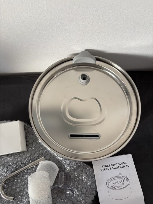 TIAKI fontanna ze stali nierdzewnej