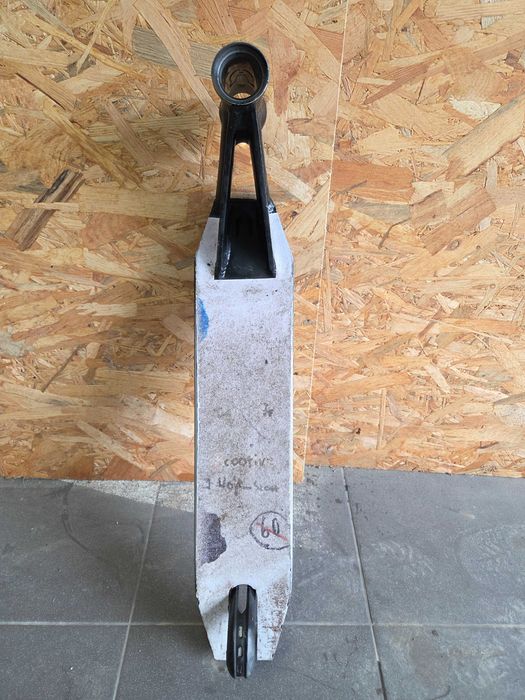 Ethic Erewan deck