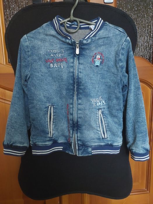 Джинсова куртка дитяча