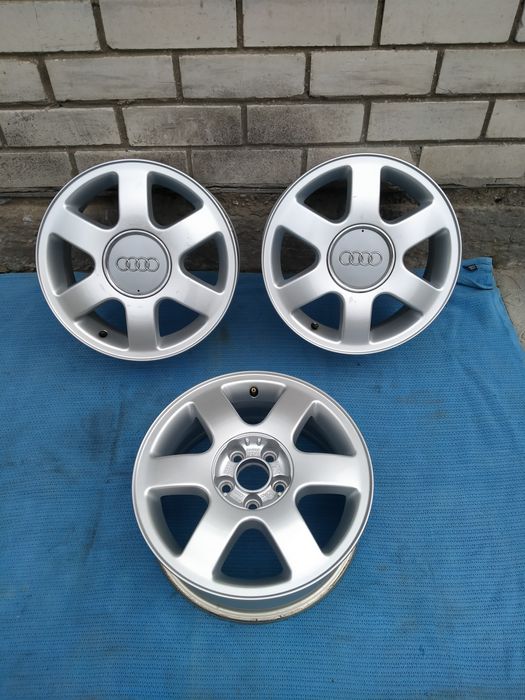 Диски R15 5*100 Три диски Audi A3 A2 Golf 4 Bora Polo Skoda