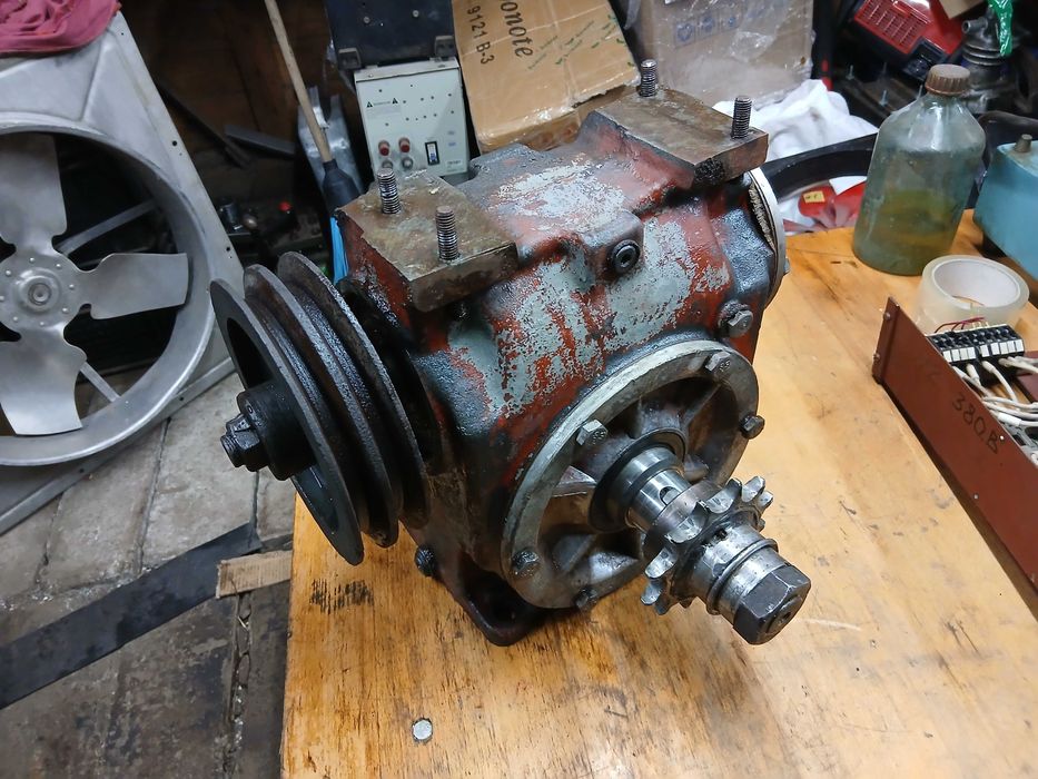 Редуктор Ч-100 (Україна)