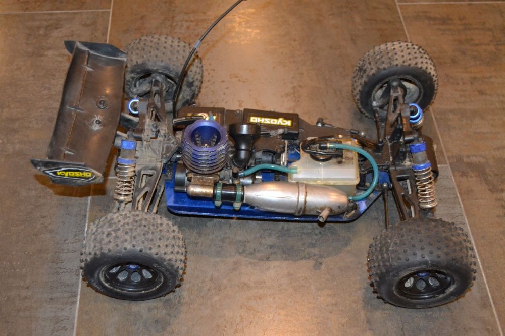 Carro Radio Modelismo || KYOSHO DBX Readyset