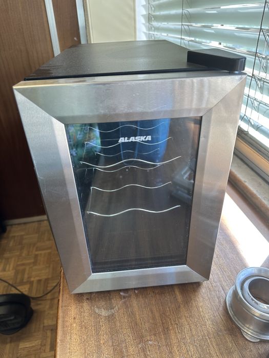Refrigerador vinhos (frigo)