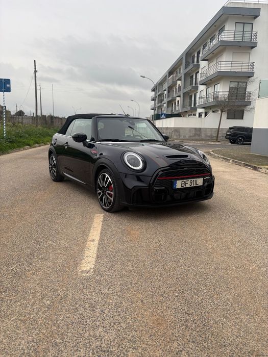 MINI Cabrio John Cooper Works Premium JCW Plus