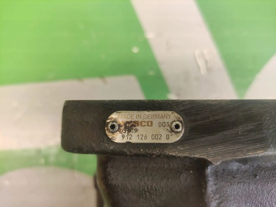 Podstawa Sprężarki WABCO 9121260020 G725880010011 Fendt 820 Vario