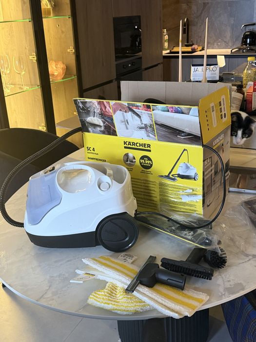 паровой очиститель Kärcher SC 4 EasyFix Plus