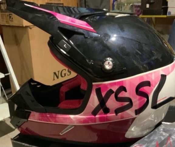 Шлема.   BRP   CAN AM    SKI DO