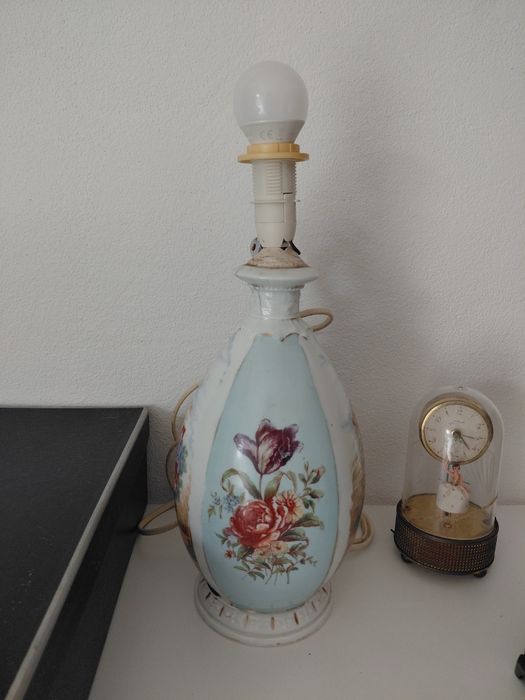 VENDO Base de Candeeiro Antigo