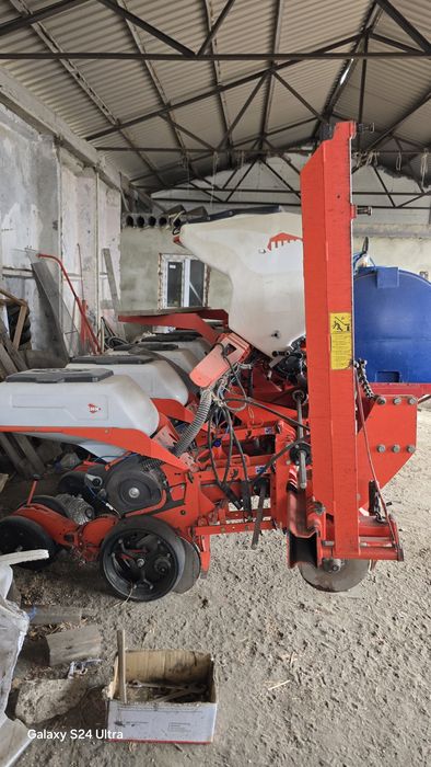 Сівалка Kuhn Maxima 2TM