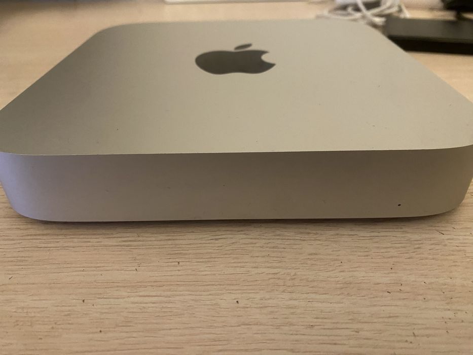 Mac Mini M1 / 8GB Ram / Dodatki!