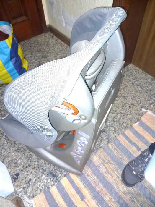 Vendo cadeira auto ate 18kl