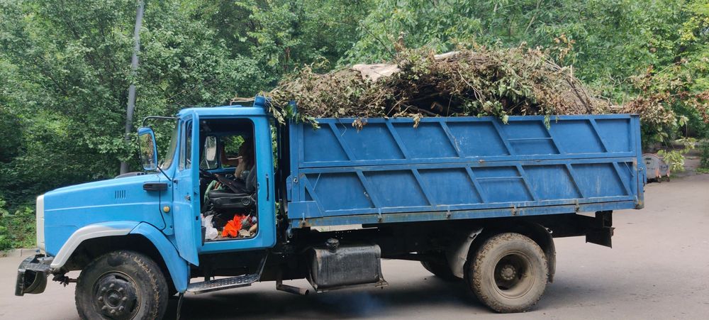 Вивезення будівельного сміття, побутового сміття, гілок, трави, листя,