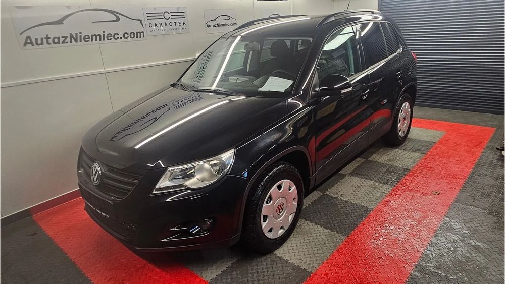 Volkswagen Tiguan 2.0 TDI 4x4 Klima Grzane Fotele Tempomat HAK