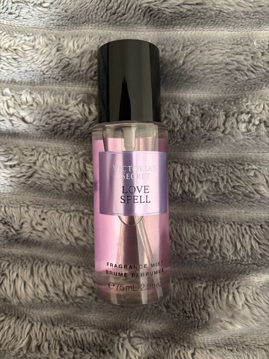Парфумований спрей для тіла Victoria's Secret Love Spell Body Mist