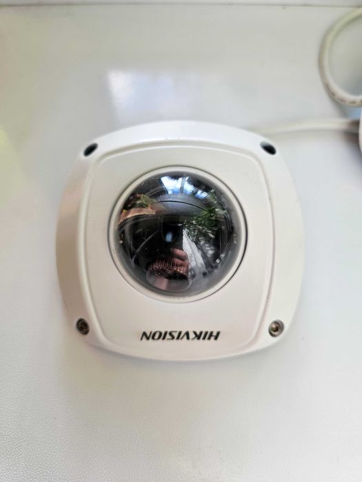 Компактна IP-камера Hikvision DS-2CD7164-E (1.3 Мп, 4мм, PoE, IK10)
