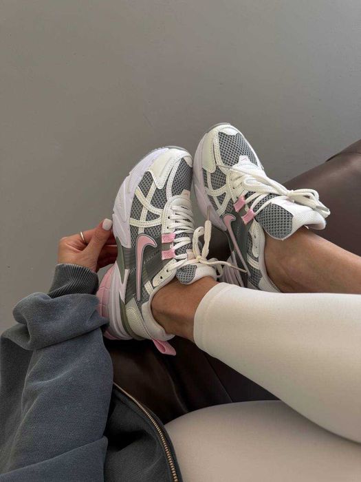 Кросівки Nike V2k Runtekk Pink Foam premium
