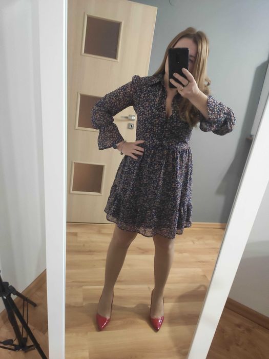 zwiewna sukienka rozmiar 36