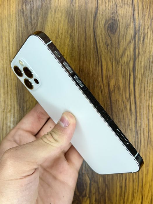 iPhone 12 Pro 128gb Silver Neverlock. Полный комплект