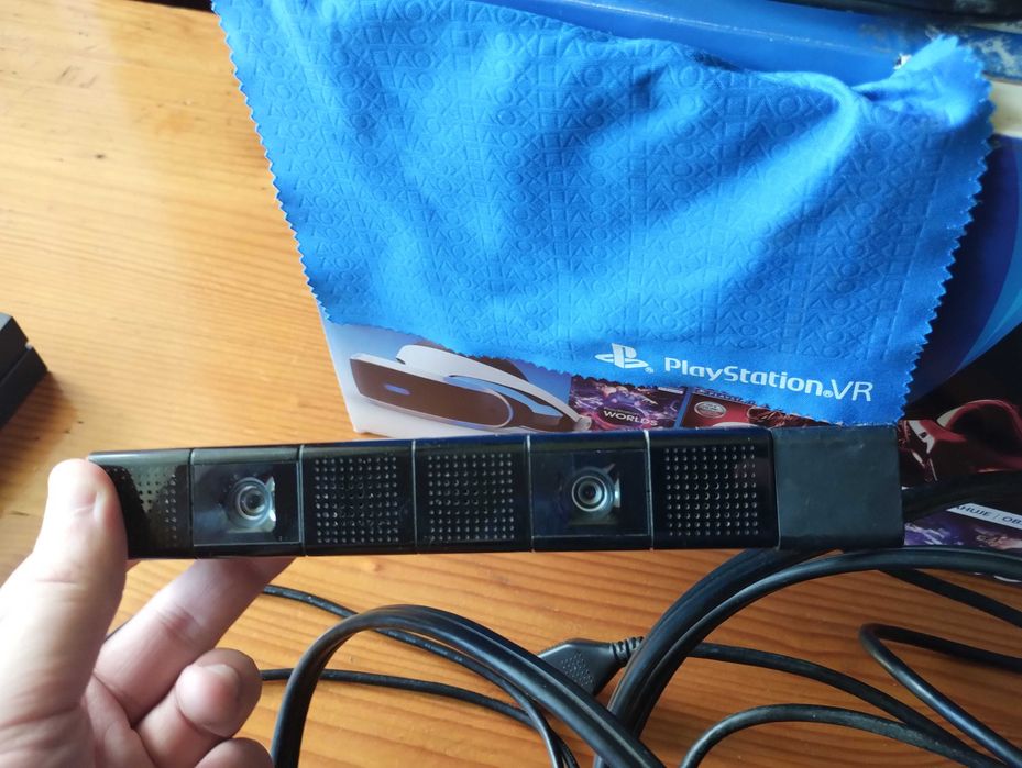 PlayStation VR PS4 komplet + 2 Move + kamera + pudełko - sprawny