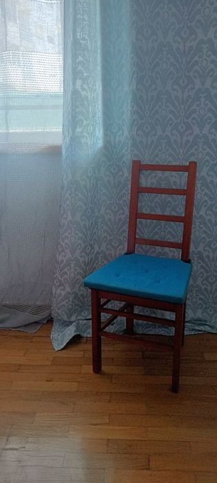 Cadeira em Cerejeira