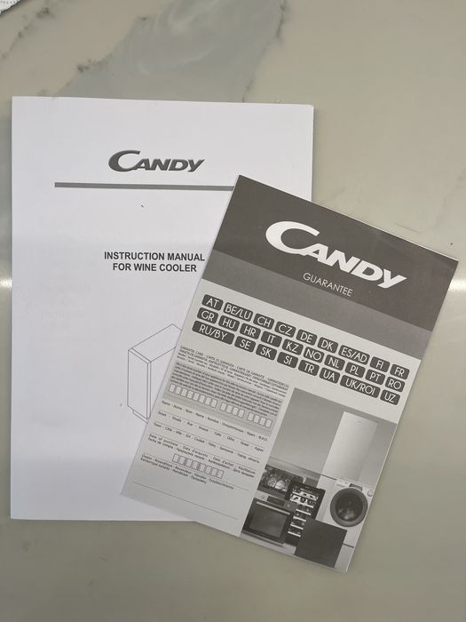 Chłodziarka do wina CANDY DiVino CCVB 30/1 - stan idealny!