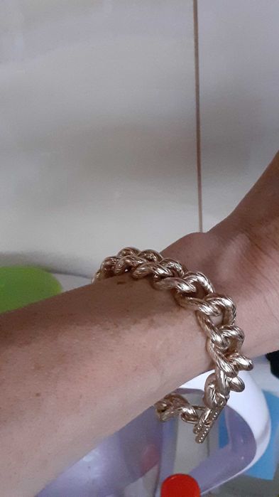 Bransoletka gruba złota