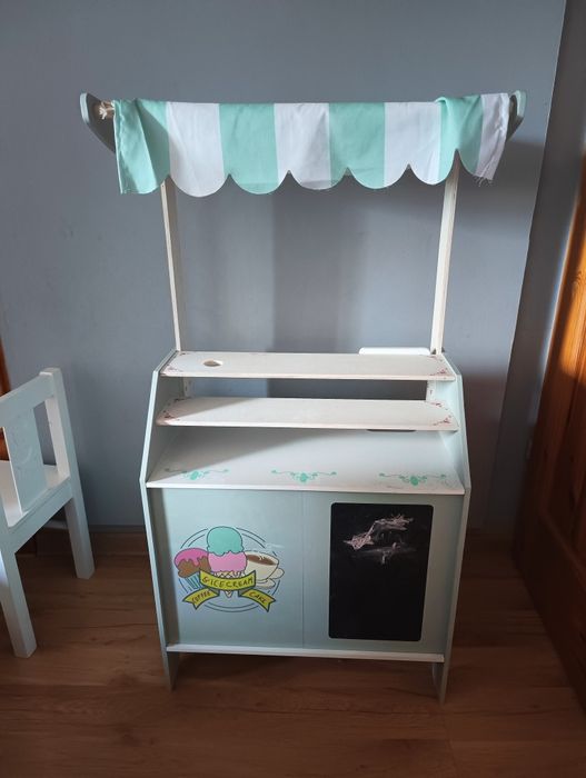 Kawiarnia drewniana sklep