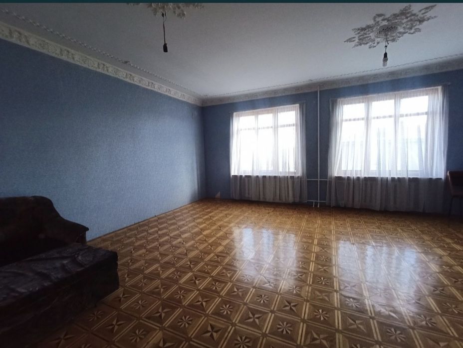 11 фонтана. Хозяин. Дом под мини отель, пент хаус, детский сад