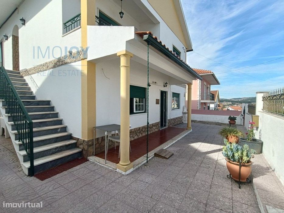 Moradia T4 para Venda em Alenquer