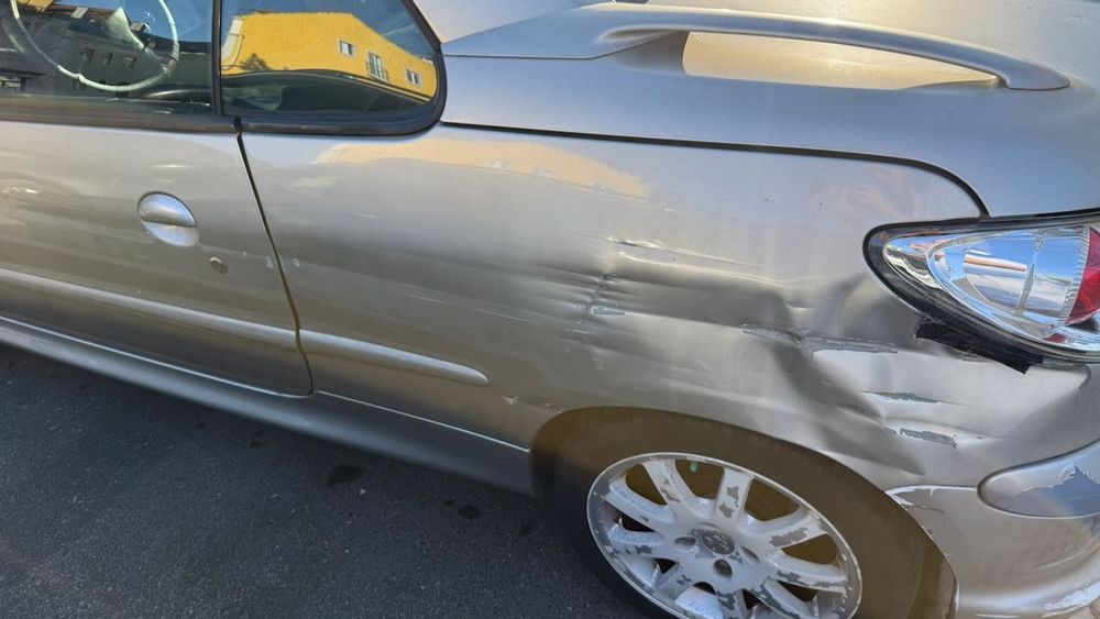 PEUGEOT 206-CC Roland Garros