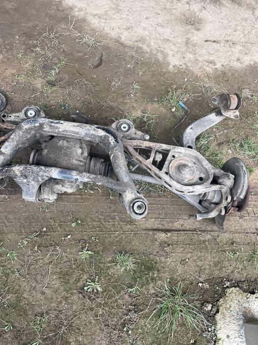 задняя подвеска BMW X3 E83 (2003-2010)