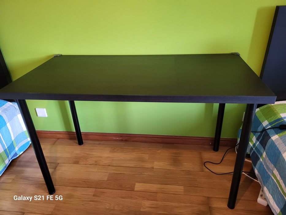 Cadeira Game e secretaria