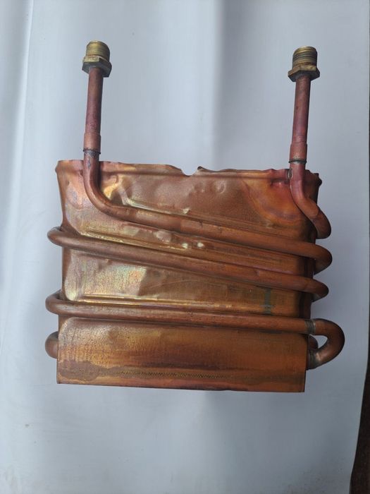 Теплоообмінник газового котла Junkers Bosch