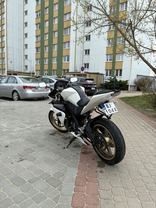Yamaha YZF R-125 biała perła