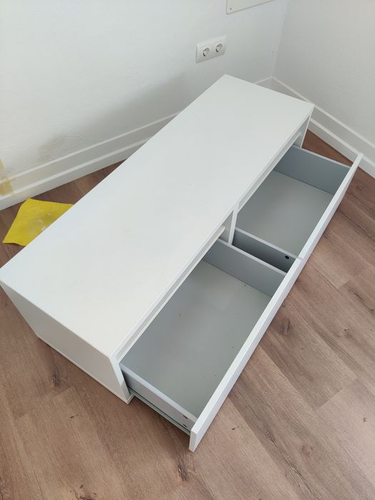 Movel TV c/ gavetas IKEA