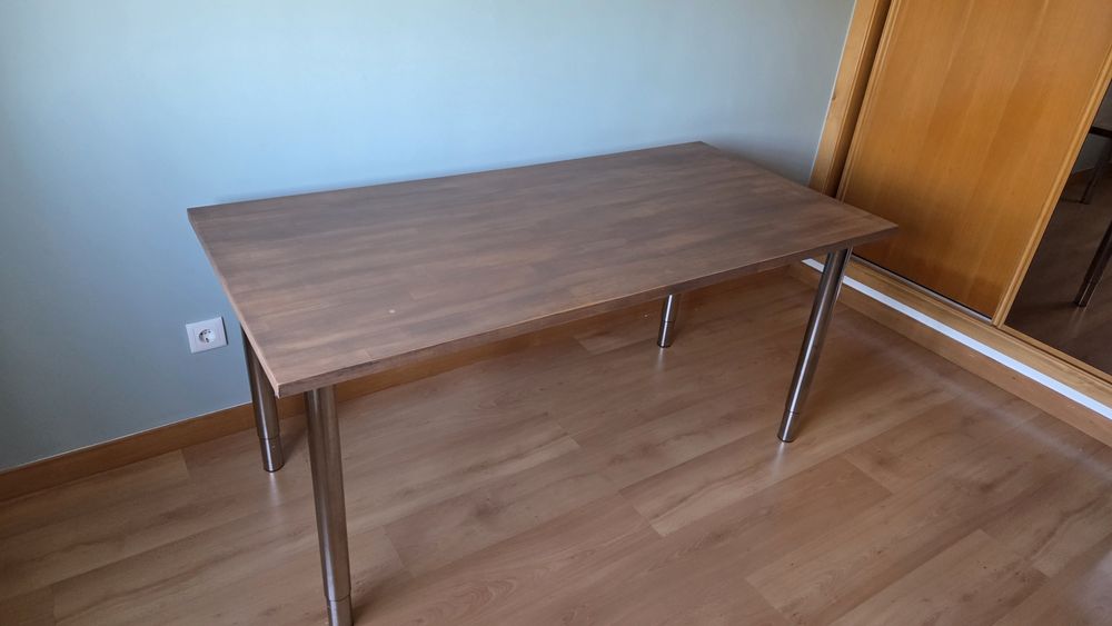 Secretária / Mesa IKEA GERTON 155x75 cm