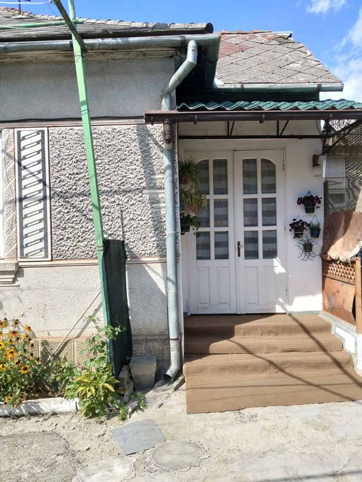 Продаж будинку від Ужгорода 12 км