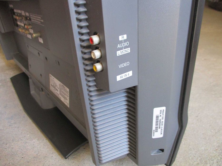 LCD - LG 32LE2R Usado e avariado (Ler descrição)