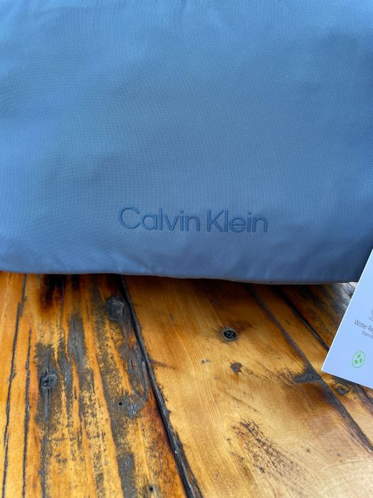 Новая сумка calvin klein (ck blue Crossbody Camera Bag) с америки