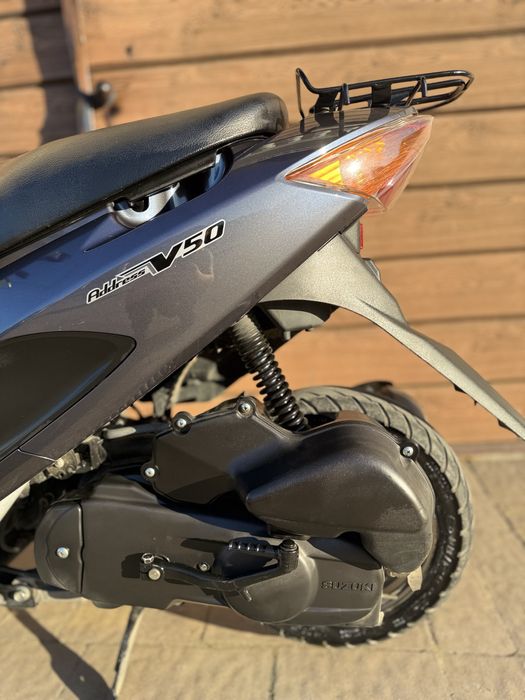 Suzuki Address.V50