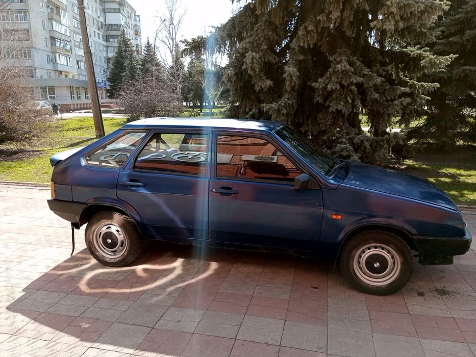 Продам ваз-2109 2004 год инжектор