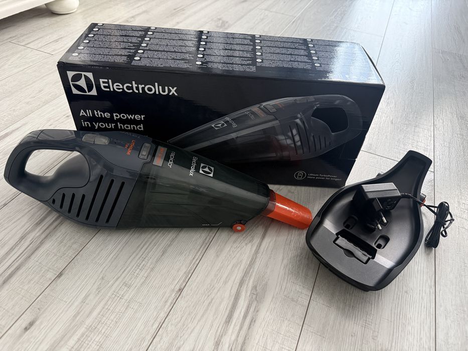 Bezprzewodowy odkurzacz ręczny Electrolux Rapido Lithium 7,2 V Wet & Dry.