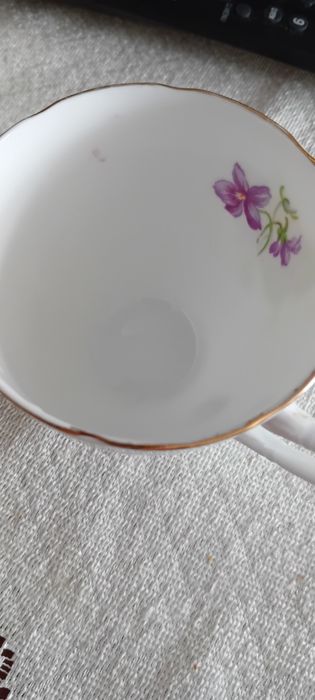 Angielska kostna porcelana filiżanka