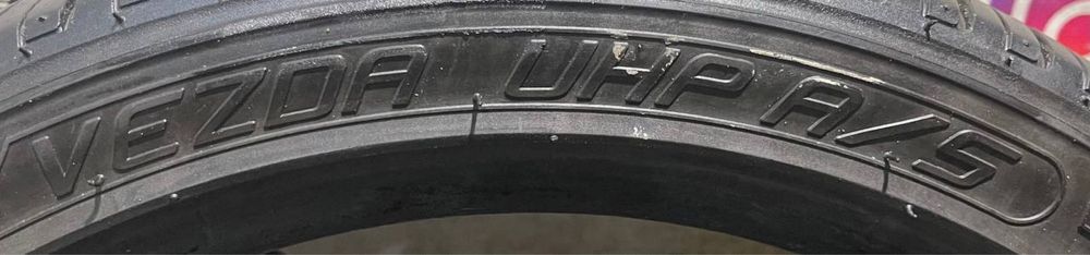 Шины б у 255/35R18 KENDA VEZDA UHP лето